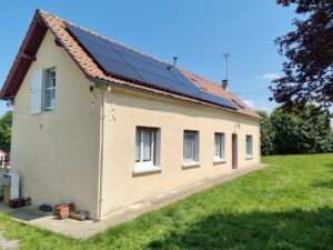 Pose d'un générateur photo voltaïque en surimposition en double rails par InnoGreenTech