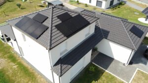 Générateur photovoltaïque de 4,5 Kwc à Yzeure dans l'Allier par InnoGreenTech